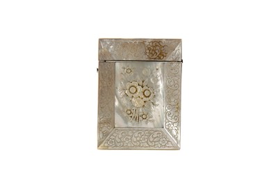 Lot 298 - A LATE 19TH CENTURY MOTHER OF PEARL CARD CASE