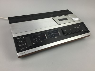 Lot 319 - A BANG & OLUFSON BEOCORD 2400 TAPE DECK CASSETTE DECK TAPE PLAYER