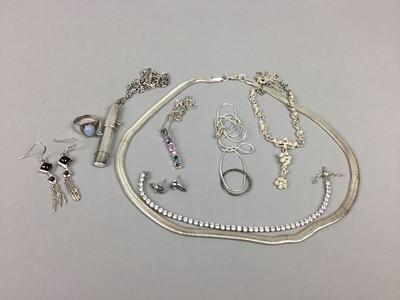 Lot 346 - A LOT OF SILVER JEWELLERY