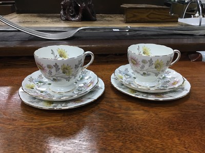 Lot 361 - A FOLEY 'SOMERSET' PART TEA  AND DINNER SERVICE