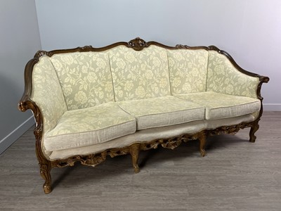 Lot 197 - A REPRODUCTION SALON SUITE OF 18TH CENTURY FRENCH DESIGN