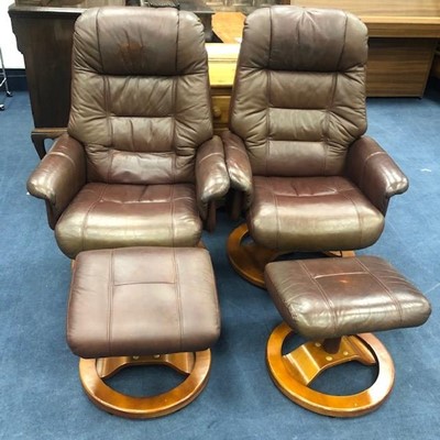 Lot 413 - A PAIR OF MODERN BROWN LEATHER CHAIRS AND STOOLS