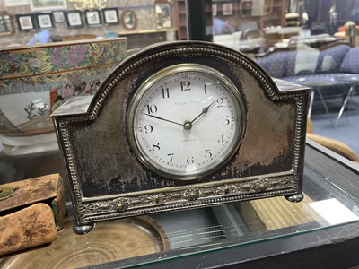 Lot 483 - A MAPPIN & WEBB MANTEL CLOCK AND A PAIR OF OPERA GLASSES