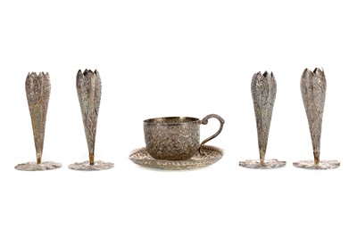 Lot 942 - A SET OF FOUR INDIAN SILVER SOLIFLEUR VASES