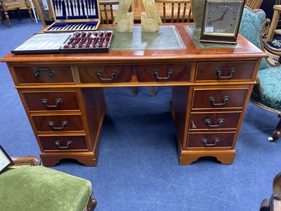 Lot 526 - A REPRODUCTION YEW WOOD KNEEHOLE DESK