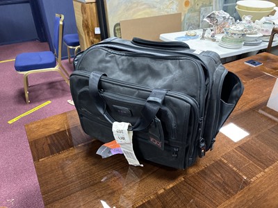 Lot 557 - A LOT OF TRAVEL BAGS