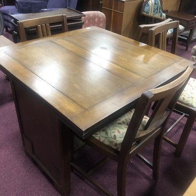 Lot 576 - AN OAK DINING TABLE AND FOUR CHAIRS