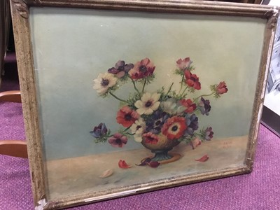 Lot 589 - A LOT OF FRAMED PRINTS