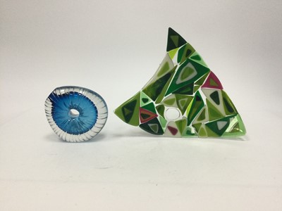 Lot 1229 - RICHARD ALLI, STUDIO GLASS SCULPTURE, ALONG WITH A GLASS DISH