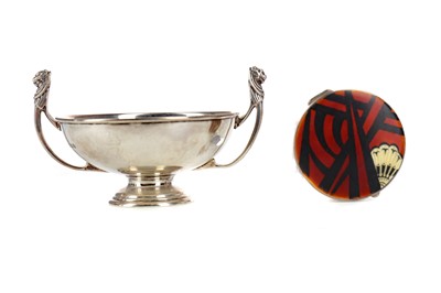 Lot 402 - A SILVER BONBON DISH, AND TWO PILL BOXES