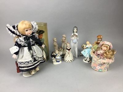 Lot 77 - A LOT OF CERAMIC FIGURES AND DOLLS