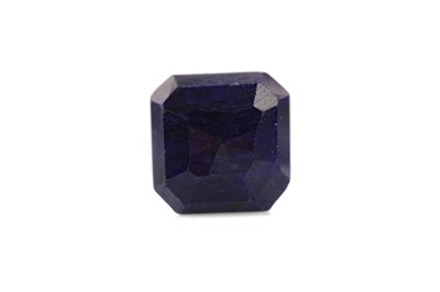 Lot 1431 - A CERTIFICATED UNMOUNTED SAPPHIRE
