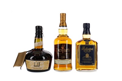 Lot 30 - DUNHILL OLD MASTER, DEWAR'S AGED 12 YEARS AND BALLANTINE'S GOLD SEAL AGED 12 YEARS