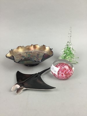 Lot 148 - A COLOURED GLASS VASE, PAPERWEIGHT, CRYSTAL BOWLS AND OTHER GLASS