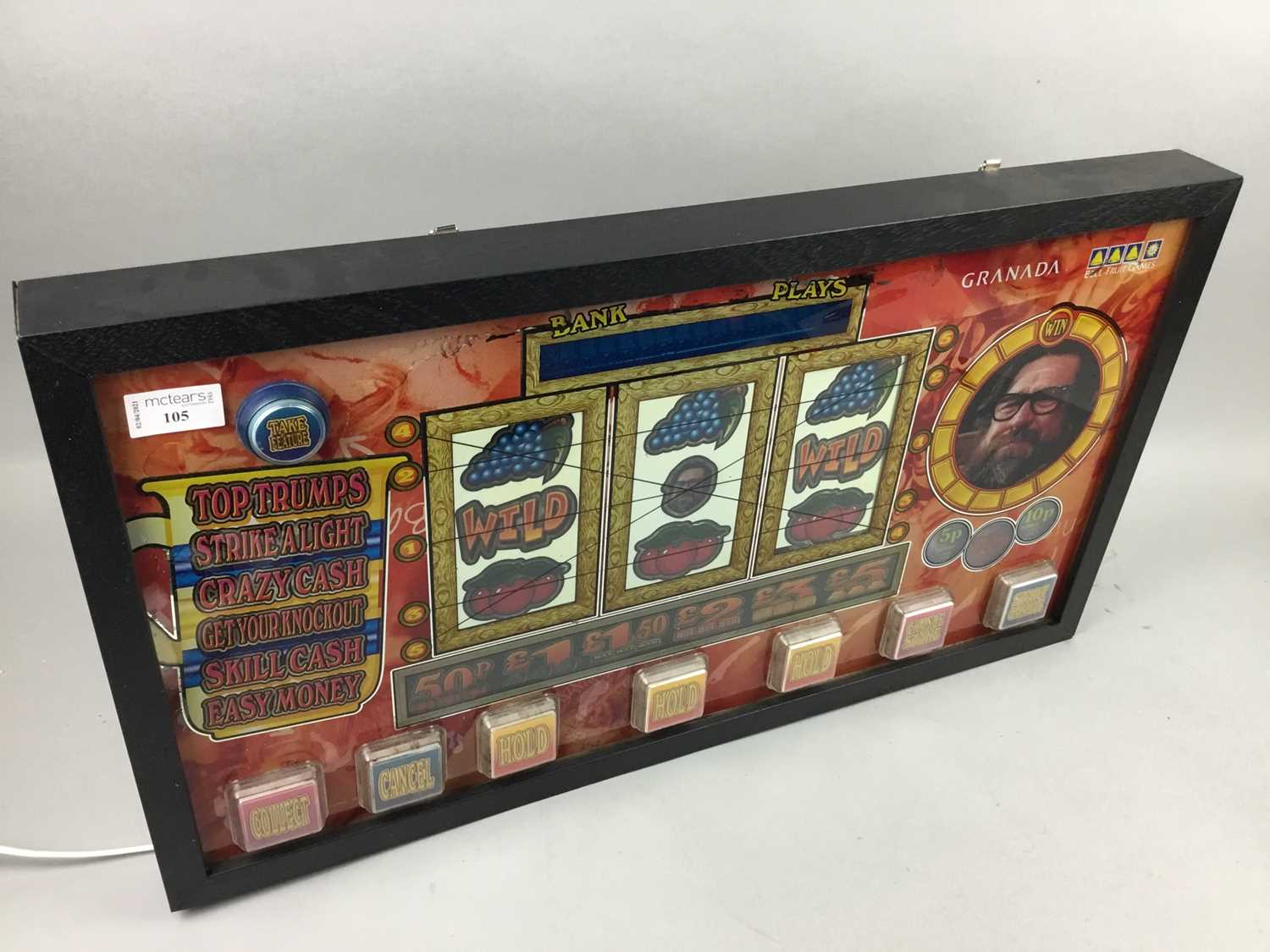 Lot 105 - 'ROYLE FAMILY' VINTAGE FRUIT MACHINE ART