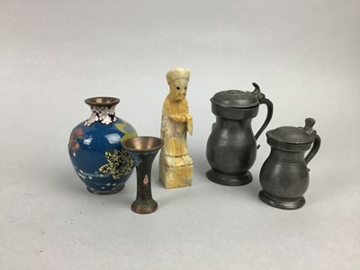 Lot 191 - A LOT OF ASIAN AND GLASS WEAR
