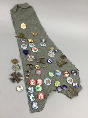 Lot 200 - A COLLECTION OF ENAMEL BADGES, BUTTONS AND DRESS WATCHES