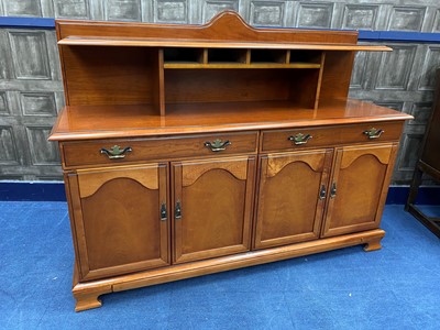 Lot 227 - A REPRODUCTION SIDEBOARD