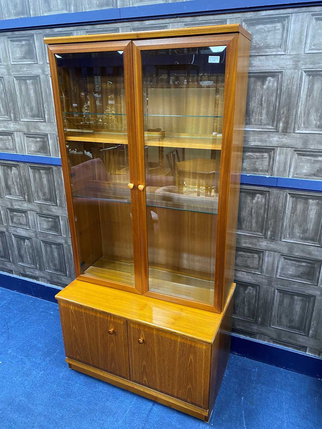 Lot 230 - A MORRIS OF GLASGOW MODERN DISPLAY CABINET
