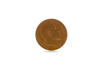 Lot 37 - A GOLD HALF SOVEREIGN DATED 1910