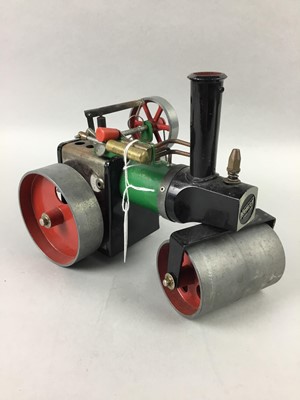 Lot 310 - A MAMOD STEAM ENGINE, ALONG WITH A SIGNALLING DEVICE