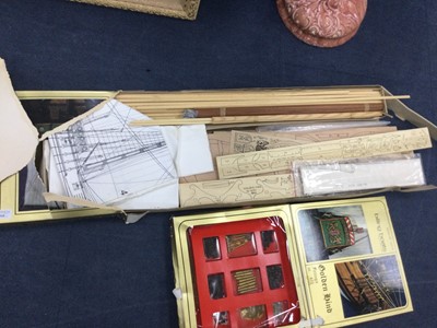 Lot 368 - A LOT OF FIVE MODEL BOATS AND A MODEL BOAT KIT