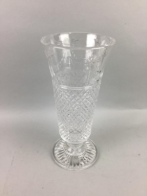 Lot 361 - A STUART CRYSTAL VASE IN ORIGINAL FITTED BOX