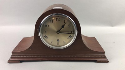 Lot 345 - A MAHOGANY MANTEL CLOCK