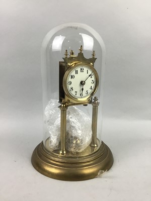 Lot 463 - AN EARLY 20TH CENTURY ANNIVERSARY CLOCK