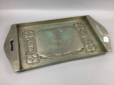 Lot 475 - AN EARLY 20TH CENTURY ARTS & CRAFTS PLATED TRAY