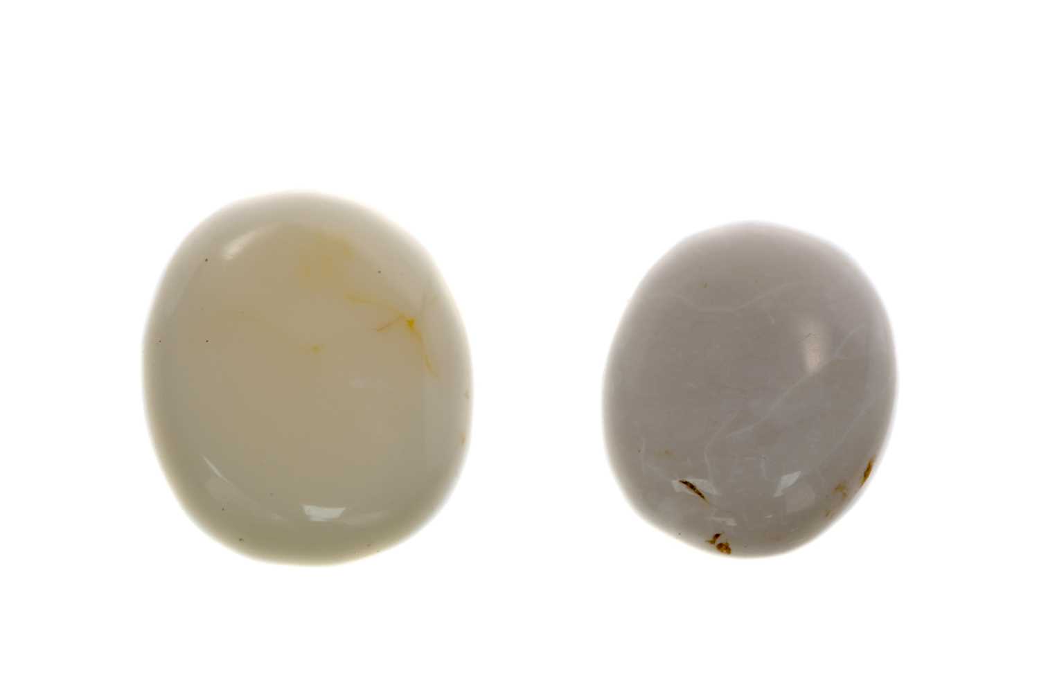Lot 355 - TWO CERTIFICATED UNMOUNTED OPALS
