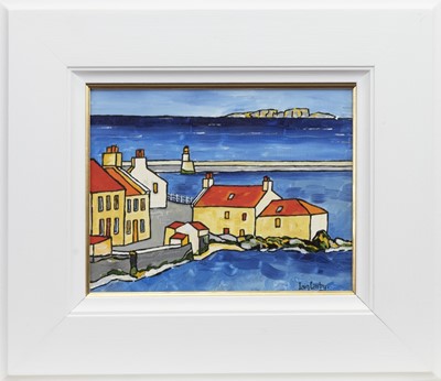 Lot 735 - PITTENWEEM, AN OIL BY IAIN CARBY
