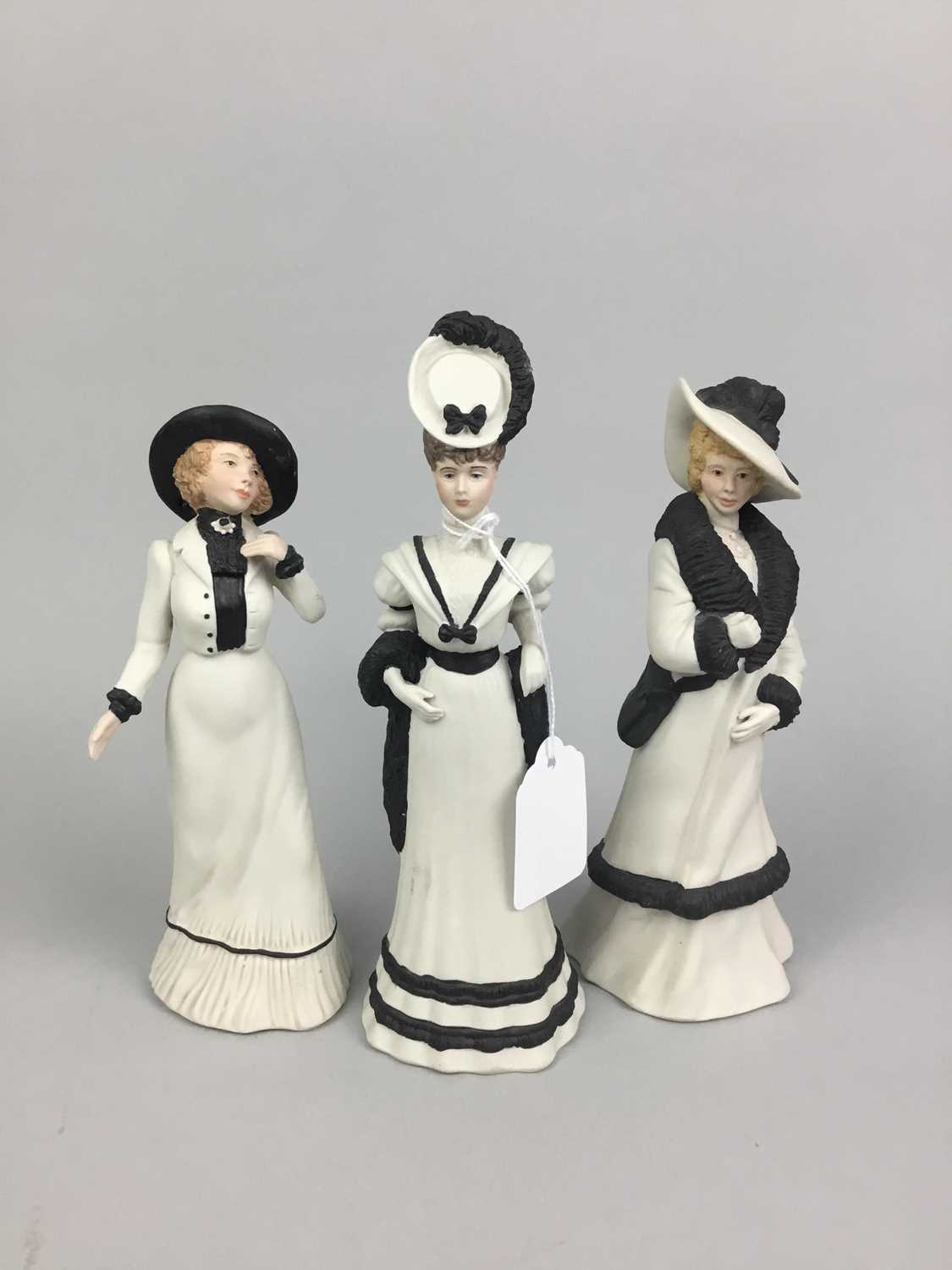 Lot 84 - A SET OF THREE HYDE PARK COLLECTION WEDGWOOD FIGURES AND OTHER OBJECTS