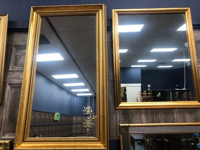 Lot 81 - A LOT OF WALL MIRRORS IN GILT AND LACQUERED FRAMES