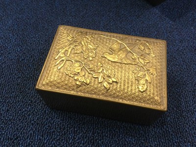 Lot 729 - A 20TH CENTURY SET OF THREE JAPANESE GILT LACQUERED BOXES AND A WHITE METAL BOX