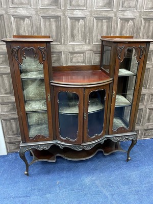 Lot 247 - AN EDWARDIAN MAHOGANY DISPLAY CABINET