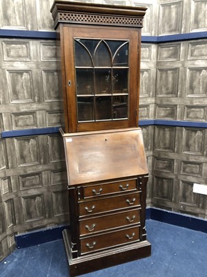 Lot 226 - A REPRODUCTION MAHOGANY BUREAU BOOKCASE