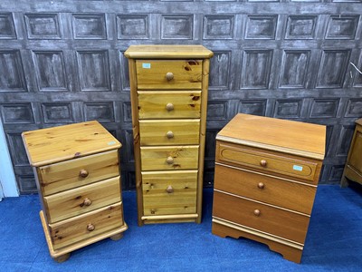 Lot 218 - A MODERN PINE PEDESTAL CHEST OF DRAWERS AND TWO BEDSIDE CHESTS
