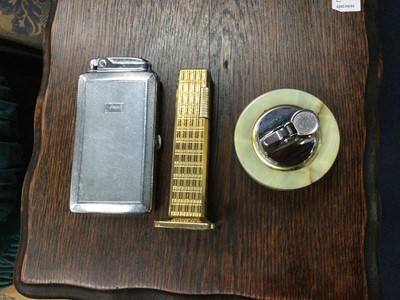 Lot 328 - A LOT OF TABLE LIGHTERS