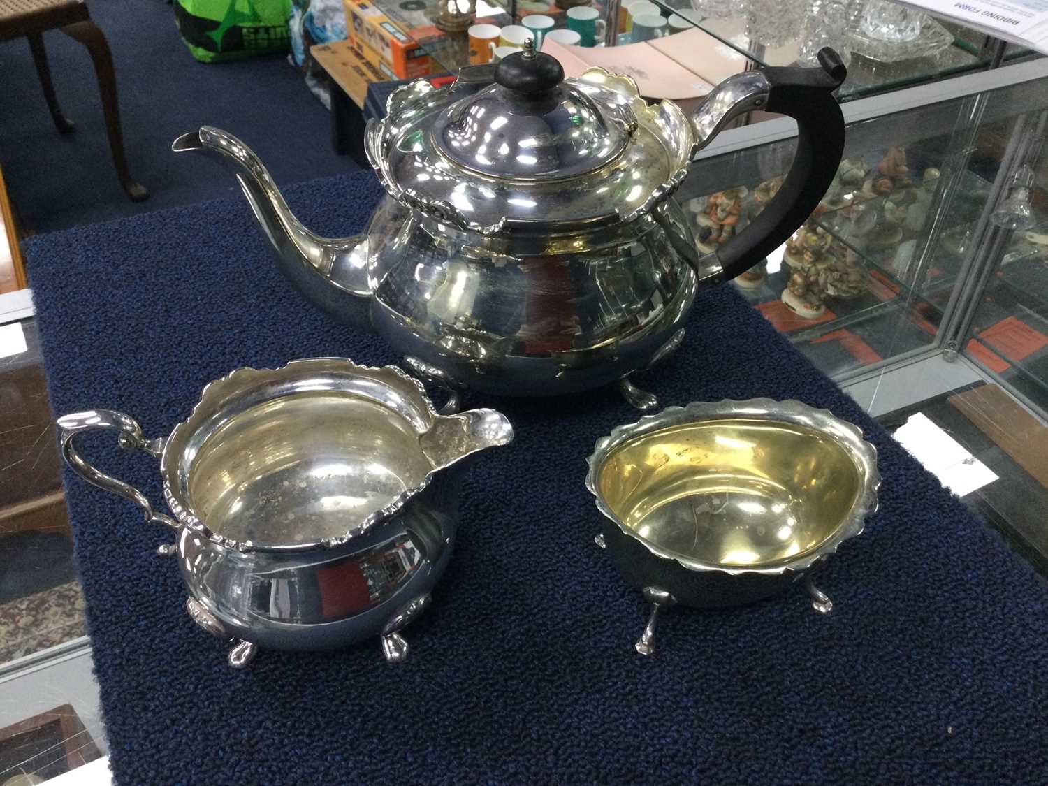 Lot 11 - A LOT OF SILVER PLATED WARE
