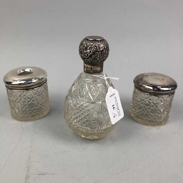 Lot 16 - A SILVER TOPPED CRYSTAL SCENT BOTTLE, JAR AND HAIR TIDY