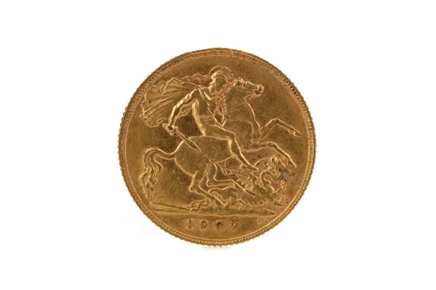 Lot 60 - A GOLD HALF SOVEREIGN DATED 1907