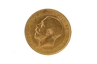 Lot 61 - A GOLD SOVEREIGN DATED 1913