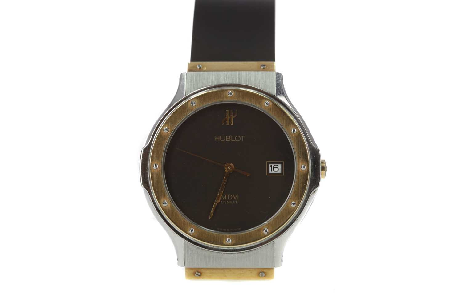 Hublot MDM Geneve Classic White Dial 18k Gold/Steel Quartz Watch 1523.2 at  1stDibs | hublot mdm gold, hublot mdm quartz, geneve quartz watch