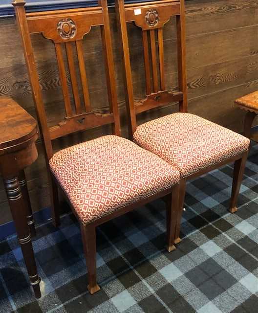 Lot 17 - A PAIR OF ARTS & CRAFTS SINGLE CHAIRS