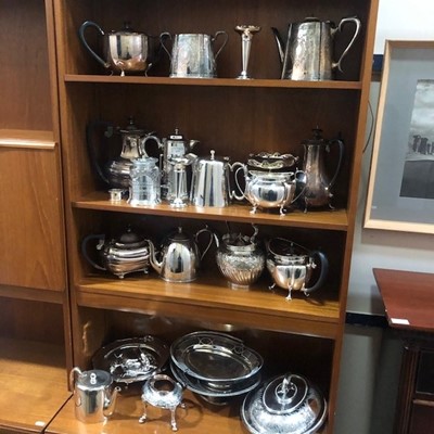 Lot 277 - A LOT OF SILVER PLATED WARE INCLUDING PART TEA SERVICES