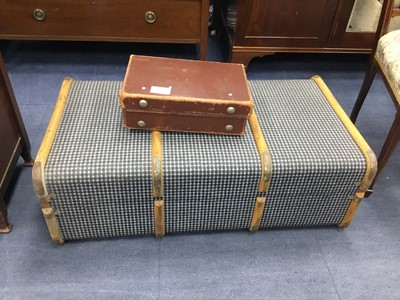 Lot 297 - A VINTAGE TRAVEL TRUNK AND A LEATHER CASE