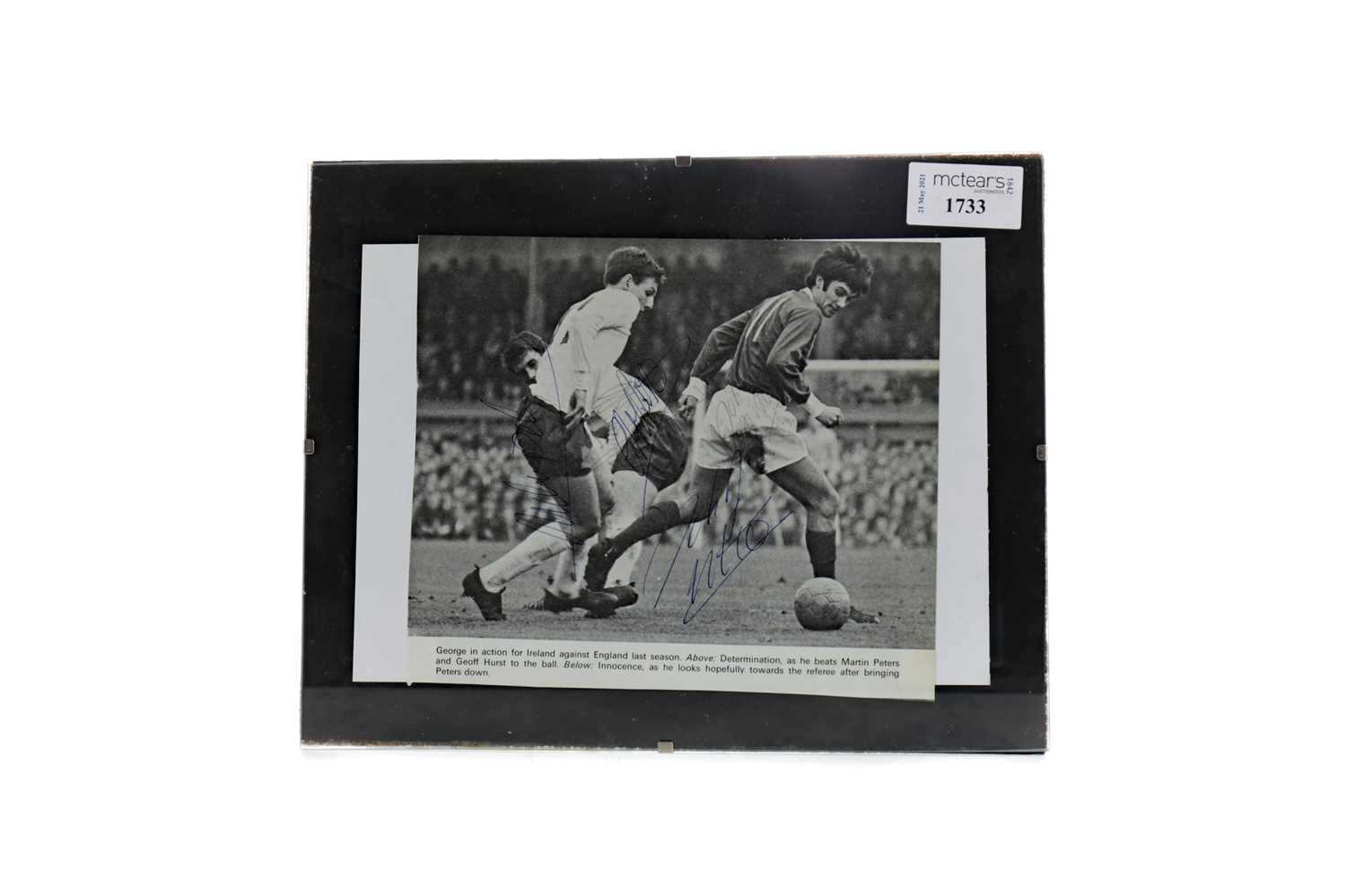 Lot 1733 - A GEORGE BEST, GEOFF HURST AND MARTIN PETERS AUTOGRAPH PICTURE