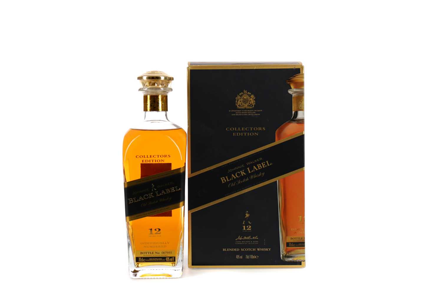 Lot 6 - JOHNNIE WALKER BLACK LABEL 12 YEARS OLD COLLECTORS EDITION