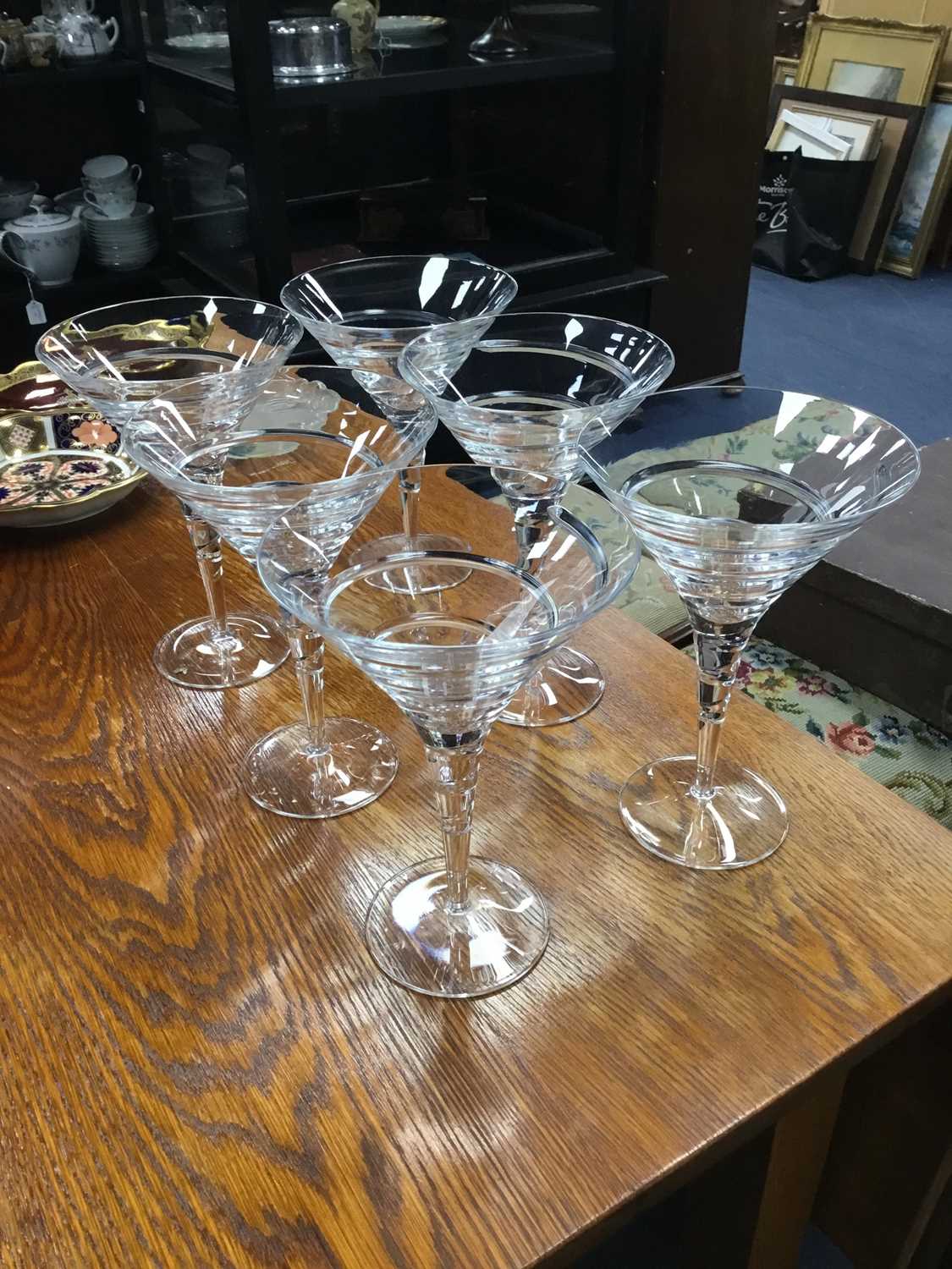 Lot 365 - A SET OF TWELVE GLENEAGLES 'FANTASIA' MARTINI GLASSES WITH BOXES